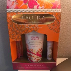 Pacifica Vanilla ⭐️gift pack ⭐️